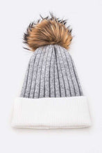 Load image into Gallery viewer, Raccoon Fur PomPom 2 Tone Beanie