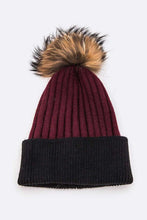 Load image into Gallery viewer, Raccoon Fur PomPom 2 Tone Beanie