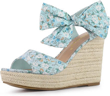 Load image into Gallery viewer, Platform Floral Daisy Blue Wedge Sandals