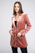 Load image into Gallery viewer, Champagne Velvet Peak Lapel Single Blazer