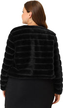 Load image into Gallery viewer, Plus Size Black Cropped Long Sleeve Faux Fur Coat