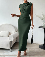 Load image into Gallery viewer, Pastel Green Ruched Sleeveless Knit Midi Dress