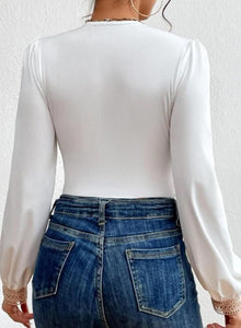 Lace Trim White V Neck Puff Long Sleeve Bodysuit