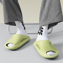Load image into Gallery viewer, Green Men&#39;s Modern Beach Summer Slide Sandals