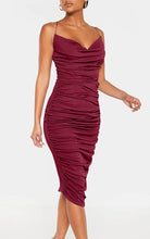 Load image into Gallery viewer, Hampton Chic Red Ruched Sleeveless Midi Dress