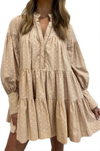 Load image into Gallery viewer, Victorian Style Off White Lace Long Sleeve Dress