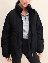 Load image into Gallery viewer, Black Quilted Hooded Long Sleeve Puffer Coat