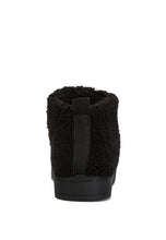 Load image into Gallery viewer, Black Fleece Exterior Fluffy Boots