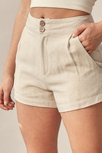 Load image into Gallery viewer, Off White Linen Pleated Hidden Front Zipper Button Front Short