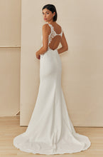 Load image into Gallery viewer, Lace White Sleeveless Tulle Embroidered Wedding Gown