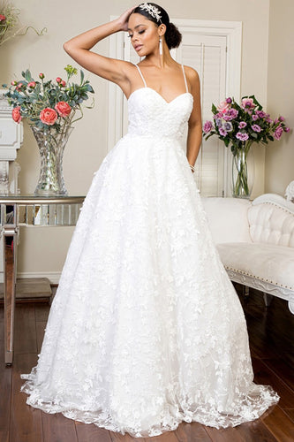 Contour Ivory Embroidery Sweetheart Mesh Wedding Gown