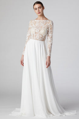 Elegance White Long Sleeve Lace Appliques Bridal Gown