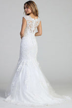 Load image into Gallery viewer, Lovely Laced Sweetheart Tulle Mermaid Wedding Gown