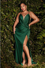 Load image into Gallery viewer, Divine Emerald Deep V-Neck Spaghett Strap Zipper Back Dress