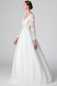 Elegant White Long Sleeve V Neck A Line White Gown