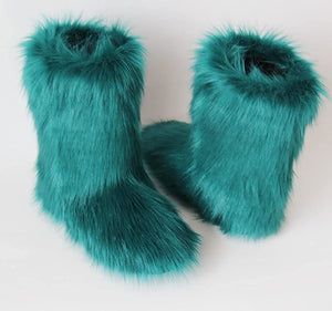 Beautiful Green Furry Fluffy Mid-Calf Snow Warm Boots