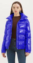 Load image into Gallery viewer, Quilted Blue Shiny Padded Women&#39;s Puffer Jacket