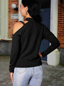 Modern Black Cold Shoulder Long Sleeves Knitted Pullover Sweaters