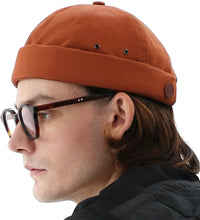 Load image into Gallery viewer, Men&#39;s Brick Brimless Leather Strap Beanie Cap