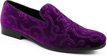 Load image into Gallery viewer, Men&#39;s Red Velvet Paisley High Quality Loafer Dress Shoes