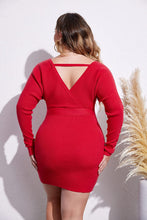 Load image into Gallery viewer, Plus Size Red Long Sleeve Sweater Dress