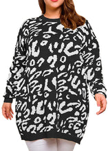 Load image into Gallery viewer, Knitted Black Crew Neck Pullover Plus Size Sweater