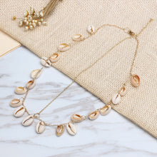 Load image into Gallery viewer, Vintage Bohemian Chain Shell Pendant Head Piece