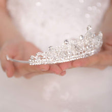 Load image into Gallery viewer, Silver Bead Rhinestones Tiara Crown