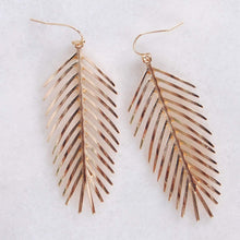 Load image into Gallery viewer, Bohemian Lightweight Gold Tone Palm Layered Dangle Earrings