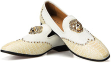 Load image into Gallery viewer, Lion Buckle White Leather Loafers Men&#39;s Shoes