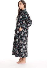 Load image into Gallery viewer, Fuzzy Black Snowflakes Long Women&#39;s Robe