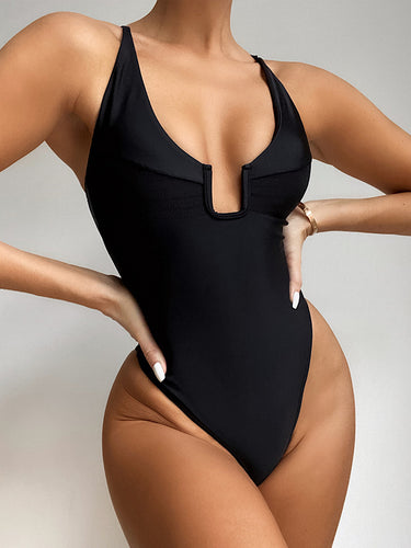 Splicing Monokini Black High Cut One Piece Swimsuit