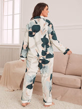 Load image into Gallery viewer, Floral White Satin Button Up Plus Size 2 Piece Sleepwear