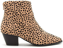 Load image into Gallery viewer, Heritage Shoe  Leopard Pointed Toe Ankle Boots