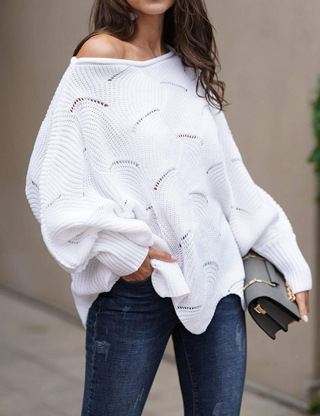 Distinctive White Batwing Sleeve Loose Sweaters Tops