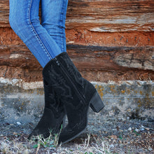Load image into Gallery viewer, Western Embroidered Black Wide Calf Pointed Toe Cowgirl Boots