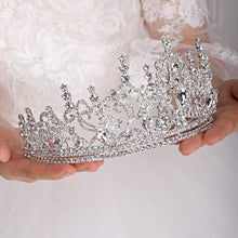 Load image into Gallery viewer, Crystal Rhinestones Silver Tiara Crown